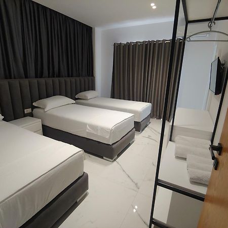 Hotel Zeka Ksamil Extérieur photo