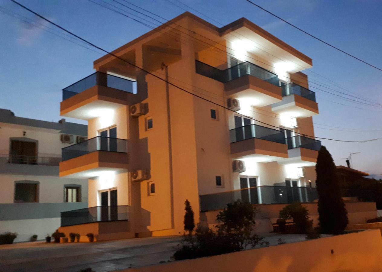 Hotel Zeka Ksamil Extérieur photo