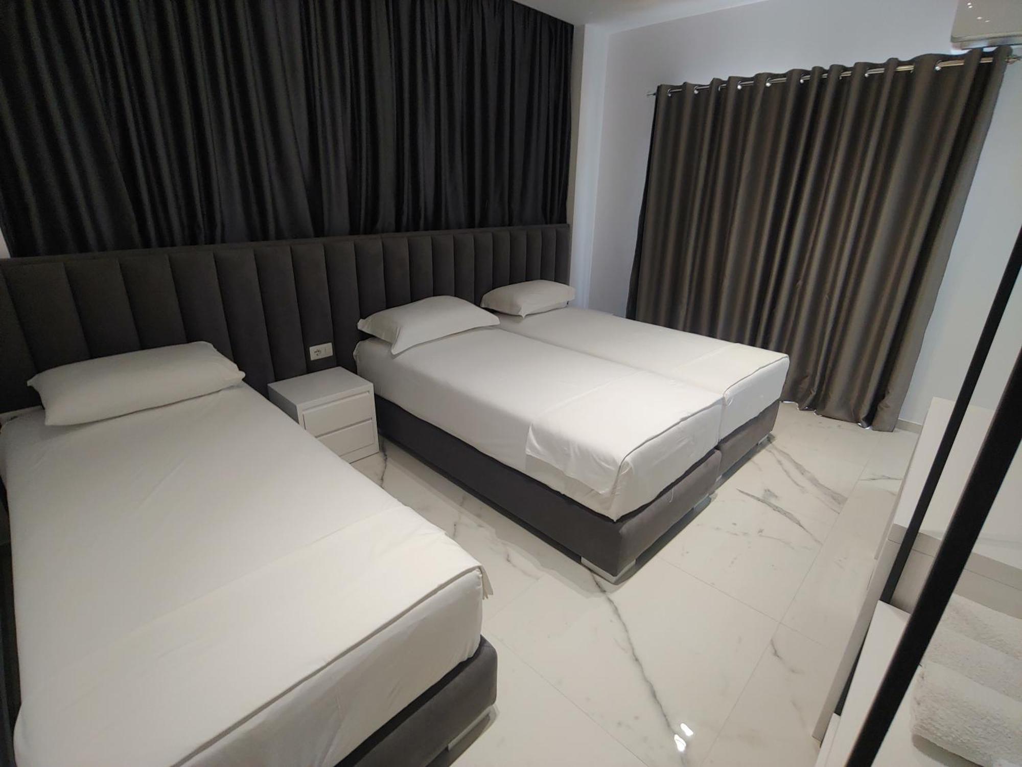 Hotel Zeka Ksamil Extérieur photo
